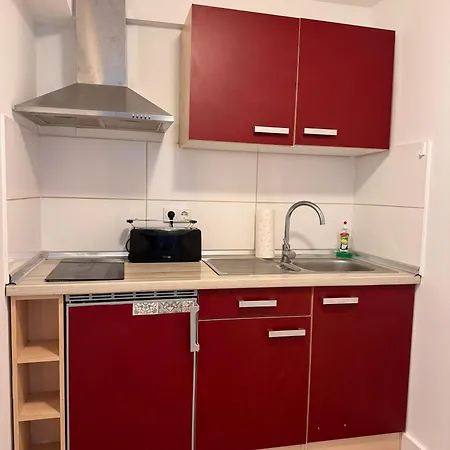 شقة Zentrale 2-zimmer *